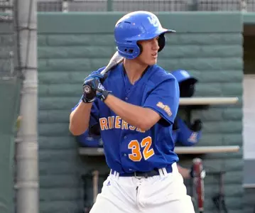 Baseball Can't Complete Sweep of Matadors, Falls 7-1 To Cal State Northridge Image