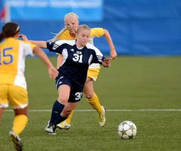 UC Irvine Scores Pair Late In First Half En Route To 2-0 Victory Over Women's Soccer Image