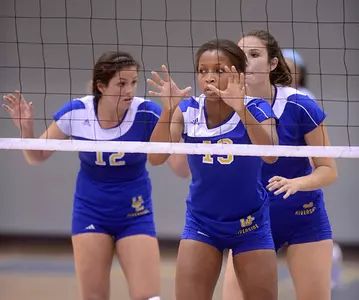 Volleyball Closes Out Non-Conference Play Against Wyoming, Utah Valley, And Air Force Image