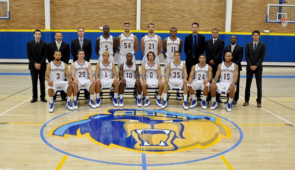 2013 Men's Basketball Team Photo