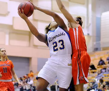 Women's Basketball Faces League-Leading Cal Poly Saturday At 4 PM Image