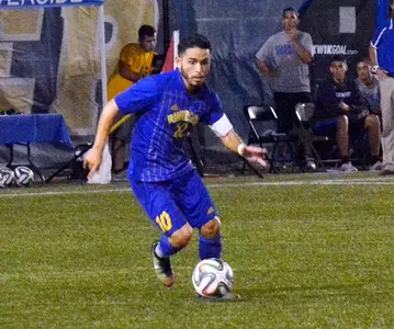 Juan Mendoza Jr. Dribbling
