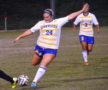 Two Late Scores Give San Francisco Women's Soccer 2-1 Win Over Highlanders Image