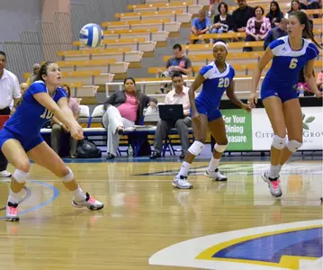 Volleyball Hits The Road For A Trio Of Matches At The Portland/Portland State Tournament Image