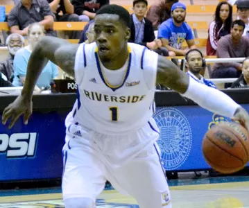 Jaylen Bland Goes Five For Five From Three-Point Range In 102-49 Win Over Saint Katherine Image