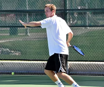 Men's Tennis Tops Eastern Washington, 4-3 Image