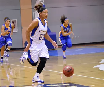 Women's Basketball Travels To The Aloha State For Saturday Game Against Hawai'i Image