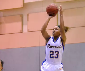 Women's Basketball Drops Conference Opener 58-49 At Cal State Fullerton Image