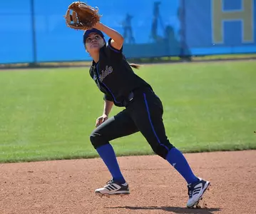 Softball's Four-Game Win Streak Comes To An End With 6-3 Loss To San Diego Image