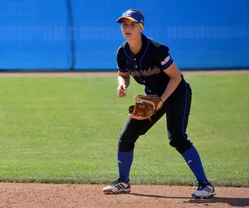 Harris Drives In Three Including Game-Winning Sac Fly In Game 1 vs. Belmont Image