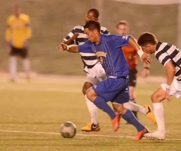 Ulises Mosqueda Dribbling