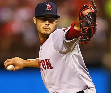 Joe Kelly PItching Red Sox