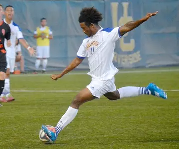 Michael Salazar Kicking