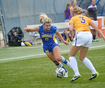 Women's Soccer Now Ranked Fifth In The Region, Hosts Bakersfield Friday Evening Image