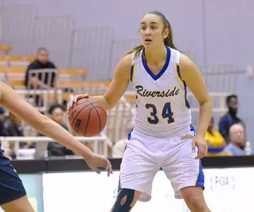 2015_11_07_WBK_Lefebvre_Clemence_Dribbling_02_puma_670.jpg