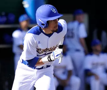 Baseball Improves To 4-0 With 9-7 Win Over Portland Image