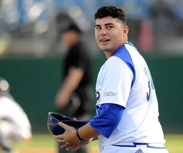 Baseball Tops San Francisco, 6-3, In 15 Innings Image