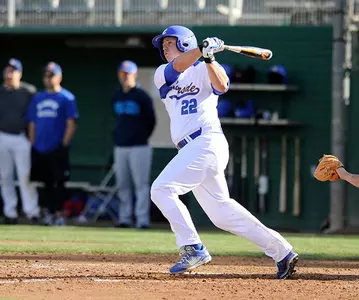 CSUN Baseball Scores Pair In Bottom Of Ninth For 10-9 Win Over Highlanders Image