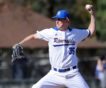 Baseball Takes Undefeated Record Into 4-Game, Road-Home Series With San Diego State Image