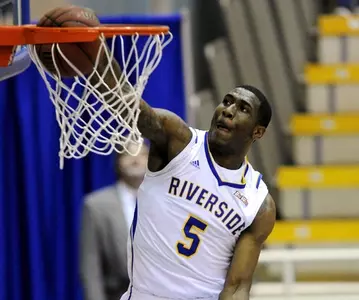 Taylor Johns Posts 24-Pt, 17-Reb Double-Double, But Men's Hoops Falls, 77-76, At LMU Image