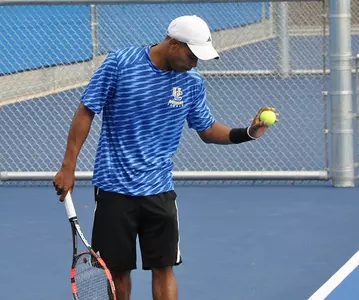 2015_01_30_MT_Ruffin_Julian_Serving