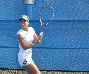 2015_04_19_WT_Hall_Caroline_Backhand_01_MR