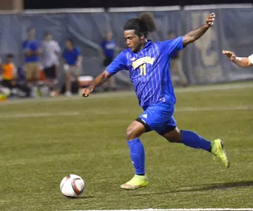 Michael Salazar Kicking