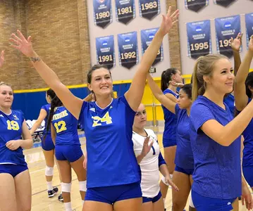 Helena Peric Named To Grand Canyon Invitational All-Tournament Team Image