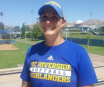 Head Coach Nikki Palmer