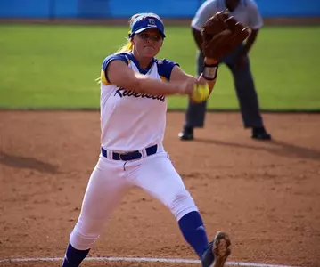 2016_2_27_Pierce_Kaylynn_Windup_01_razo