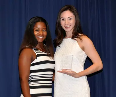 Ashley Harano Receives Highlander Spirit Award At The Scottys