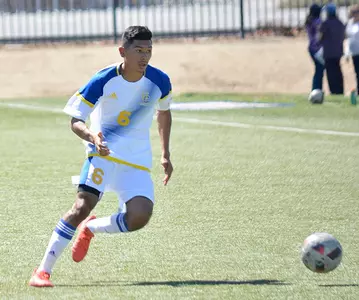 Yosimar Hernandez Dribbling