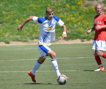 Anthony Lopez Dribbling
