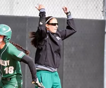 Coach Nikki Palmer Waiving Runners Home