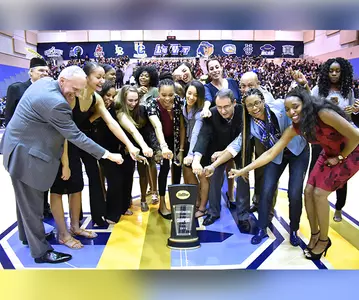 2015-16 Women's Basketball Ring Ceremony