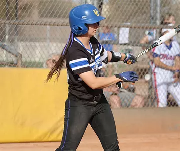 2017_SB_Harris_Haley_Swing_01_carter_670