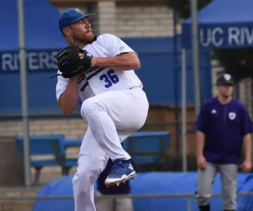 Ryan Lillie Pitching