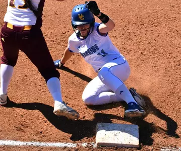 2017_SB_Richards_Madie_Slide_01_Carter_670