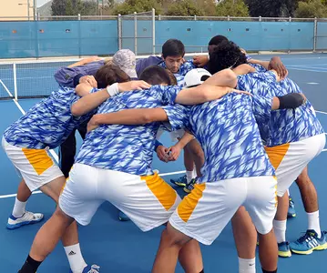 2017_MTN_TeamHuddle_01_670