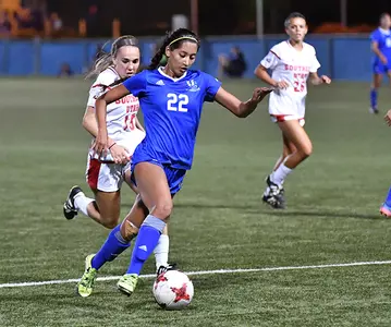 Quinley Quezada Dribbling