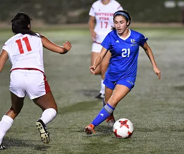 Sienna Zabroski Dribbling