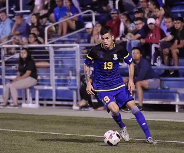 Anthony Lopez Dribbling