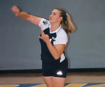 Pam Hartmen Serve