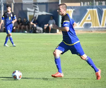 Dusan Keca Dribbling
