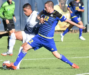 Dusan Keca Defending