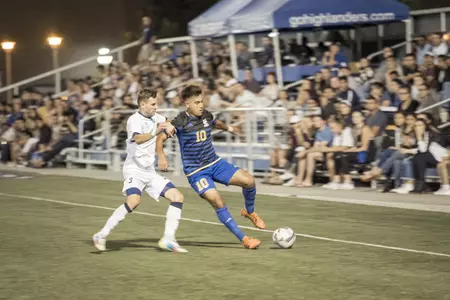 2018 Daniel Castaneda Holding Off Defender