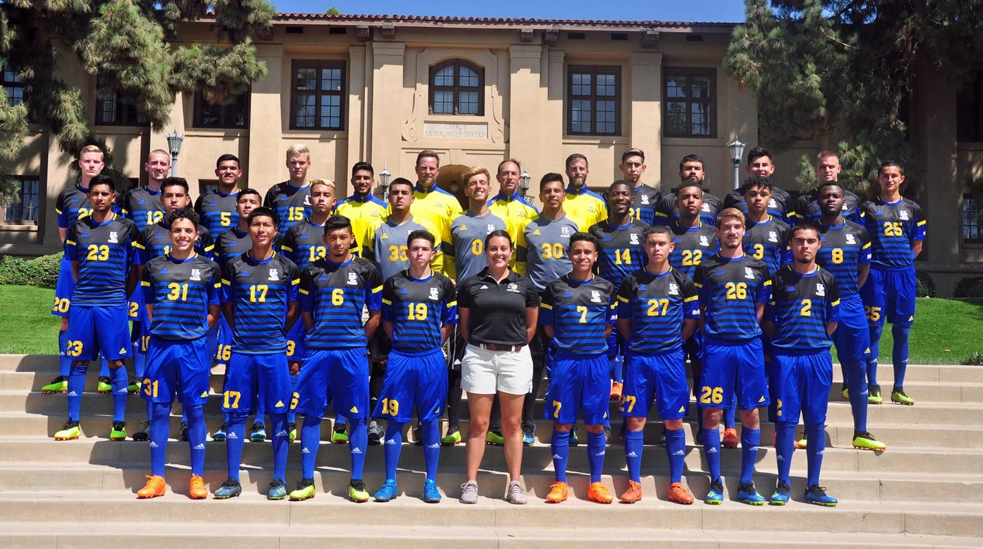 2018 Men's Soccer Team Photo