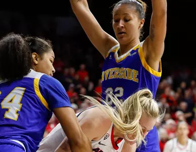 UCRWBB Gnago With Ball