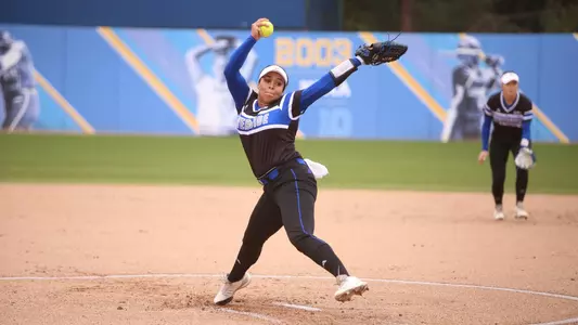 Melanie Olmos Windup 2019