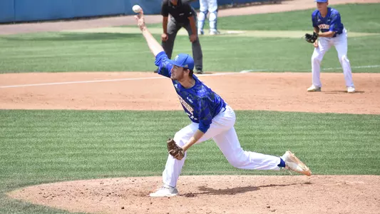 Riley Ohl Pitching